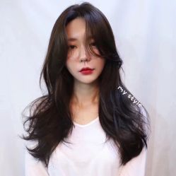 -Ly形象设计