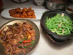 -川堂风·跷脚牛肉·乐山爆炒(中建乐荟天地店)