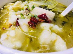 酸菜小鱼-渝是乎川渝小炒(新世界百货望京店)