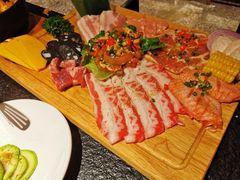 -嘿嘟嘟·肋条烧肉放题(爱融荟城店)