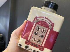 -奈雪的茶(湖滨银泰in77C区PRO店)
