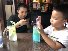 -EVA咖啡小酒馆