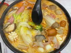 -吕阿婆骨汤麻辣烫(云岗店)