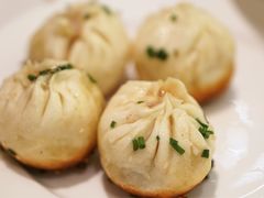 特色生煎-老正兴菜馆(福州路店)