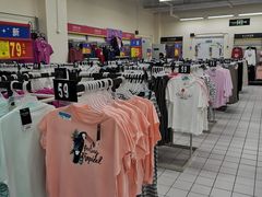 -沃尔玛购物广场(燕郊店)
