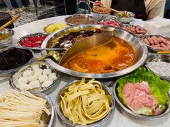 番茄锅-老成都市井火锅阿泥頭火锅公司(海宁长安佳源中心广场店)