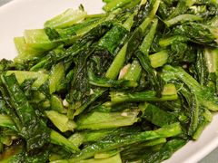 炝炒油麦菜-辛香味烧鱼馆·非遗技艺·排骨红烧肉(光谷医药园店)