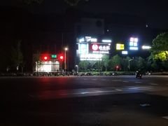 -百盛(莘庄店)