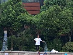 -上海滴水湖皇冠假日酒店