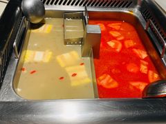 -海底捞火锅鲜切牛肉主题店(长寿路店)