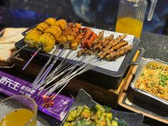 -最先生·烧烤·火锅·音乐聚会餐厅(大悦城店)