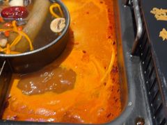-老牌坊云南鱼豆花火锅(哈西万达店)