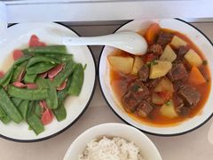 -悦芽照护月嫂+育儿嫂(杭州店)