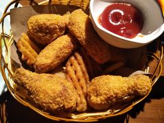 -玛町精致餐酒吧(大众巷店)