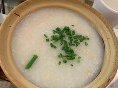 -新大咀港式茶餐厅(宝山万达店)