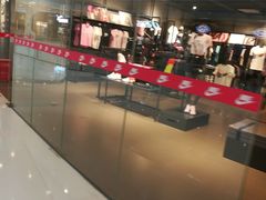 -耐克(恒隆广场店)
