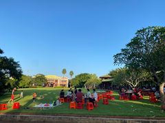 -侯臣咖啡文化村