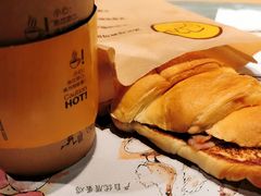 -麦当劳(中山公园龙之梦店)