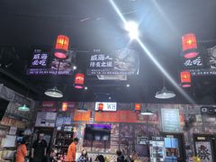 -蚝堡海鲜·威海菜·海肠捞饭·烧烤·亚洲吃蚝公司(幸福门店)