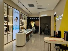 -J-Optical佳视明眼镜·蔡司视觉(青岛金茂览秀城店)