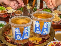 -小天鹅火锅·一线江景洪鼎旗舰店(洪崖洞店)