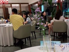大堂-东门烤鸭店(鼓楼店)