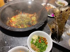 -大鱼山房鱼头火锅(老字号品质店)