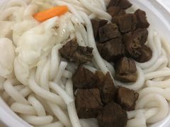 -鑫花溪牛肉米粉(人民广场店)