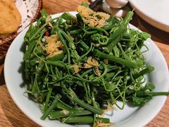 香酥虾皮丝瓜尖-小吊梨汤·北京菜·烤鸭(鸟巢店)