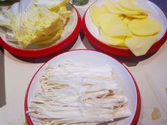 -张记虾尾·火锅·烧烤·大排档(涉外店)