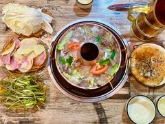 -香香腊排骨.野生菌火塘总店(束河店)