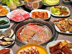 -金滏山·烤肉海鲜火锅自助(襄阳万达店)