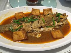 -赶海部落海鲜城(海阳路店)