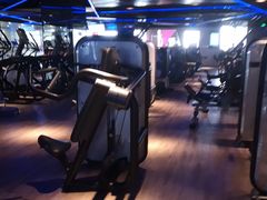 -W FITNESS 威尔仕健身·游泳(老西门新苑店)