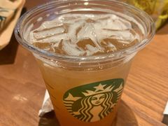 -星巴克(真如星光耀广场店)
