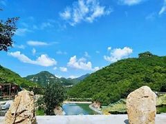 -大平台龙居瀑布旅游区