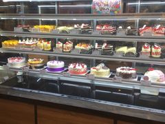 面包甜点陈列柜-85度C(深圳佳宁娜店)