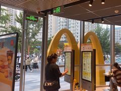 -麦当劳(北苑秋实路店)