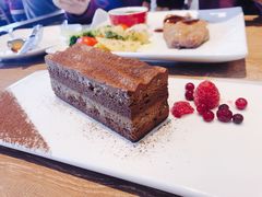 -必胜客(璞丽中心店)