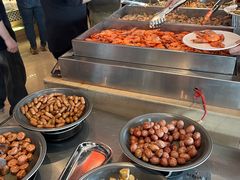 -荣誉国际酒店-云顶旋转餐厅