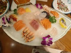 -青瓦餐厅·生鱼片·韩园烤肉(西塔店)