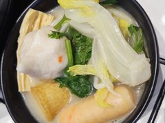 -肥汁米蘭香港米线(长宁来福士店)