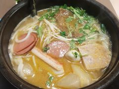 -灵芝妹子海鲜米线(瓦房店新玛特店)
