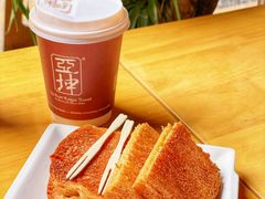 -亚坤 Ya Kun kaya Toast(奥特莱斯店)