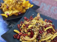 干煸鱿鱼-扒虾小妹儿麻辣海鲜(宏图街店)