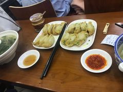 -小姜锅贴(凤凰街店)