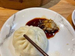 传统猪肉灌汤包-草包包子铺(宽厚里店)