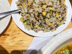 特色臊子蛋炒饭-嘉州叶婆婆钵钵鸡(建设路店)
