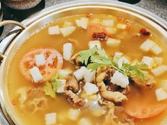 -顶顶汤火牛排火锅·经典铜锅涮肉