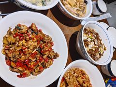 -八碗湘长沙市井菜(坡子街店)